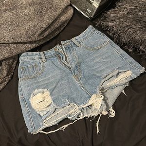 high rise light wash denim shorts